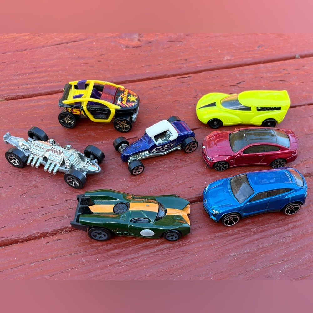 Hot Wheels Used Lot Of Seven Assorted Vintage Cars